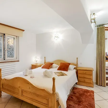 Rustico La Staleta With Balcony & Views - Happy Chalet Gerra (Locarno)