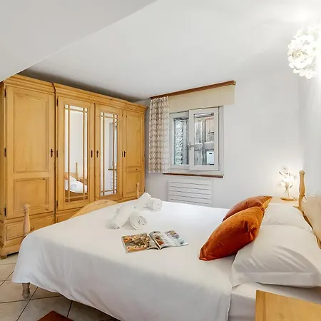 Rustico La Staleta With Balcony & Views - Happy * Gerra (Locarno)