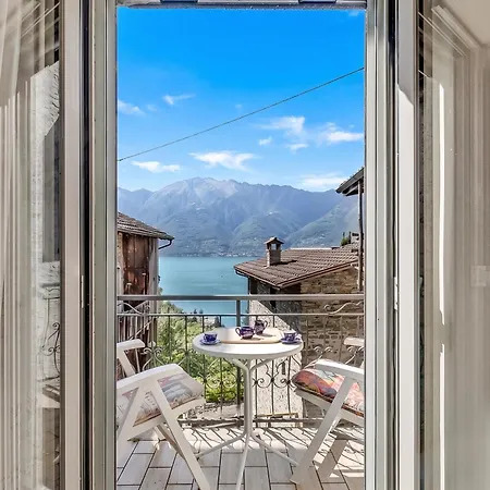 Rustico La Staleta With Balcony & Views - Happy