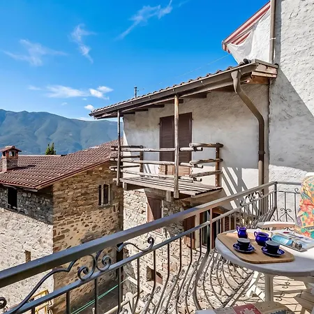Rustico La Staleta With Balcony & Views - Happy Chalet Gerra (Locarno)