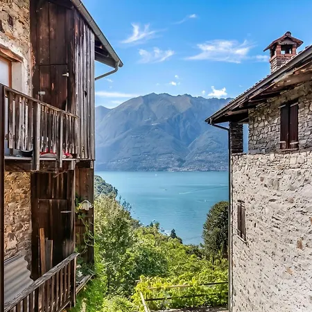 Rustico La Staleta With Balcony & Views - Happy Chalet
