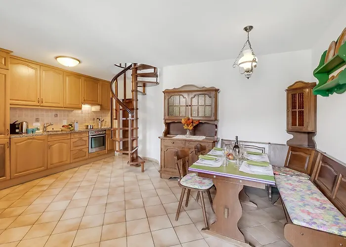 Domek alpejski Rustico La Staleta - Happy