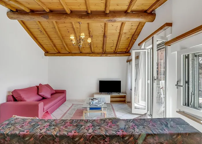 Domek alpejski Rustico La Staleta - Happy Gerra (Locarno)