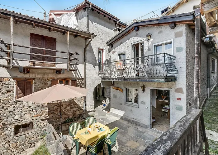 Chalet Rustico La Staleta - Happy